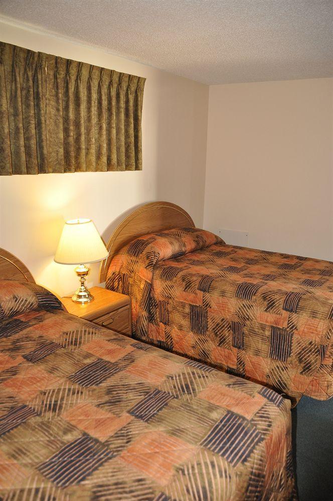 הינטון Big Horn Motel מראה חיצוני תמונה