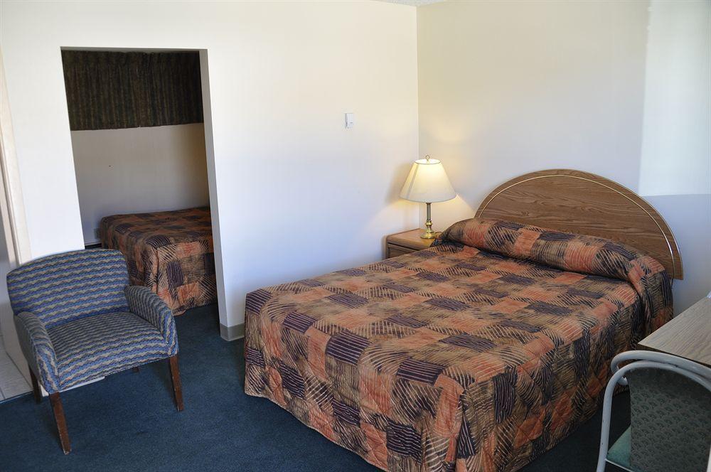 הינטון Big Horn Motel מראה חיצוני תמונה